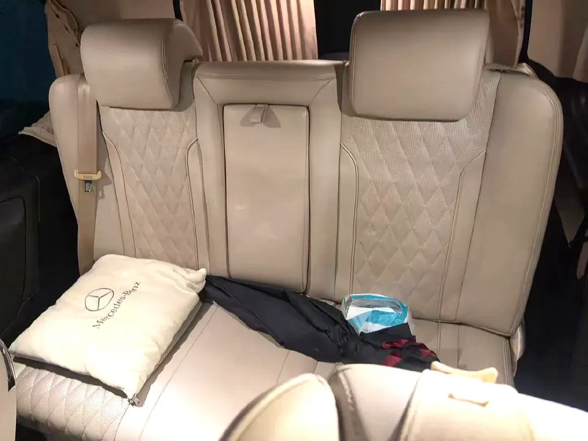 2021 Mercedes-Benz Vito 2.0T 211HP L4 9AT,autocango,china used car exporter,china ev exporter,chinese used car exporter,chinese used ev exporter