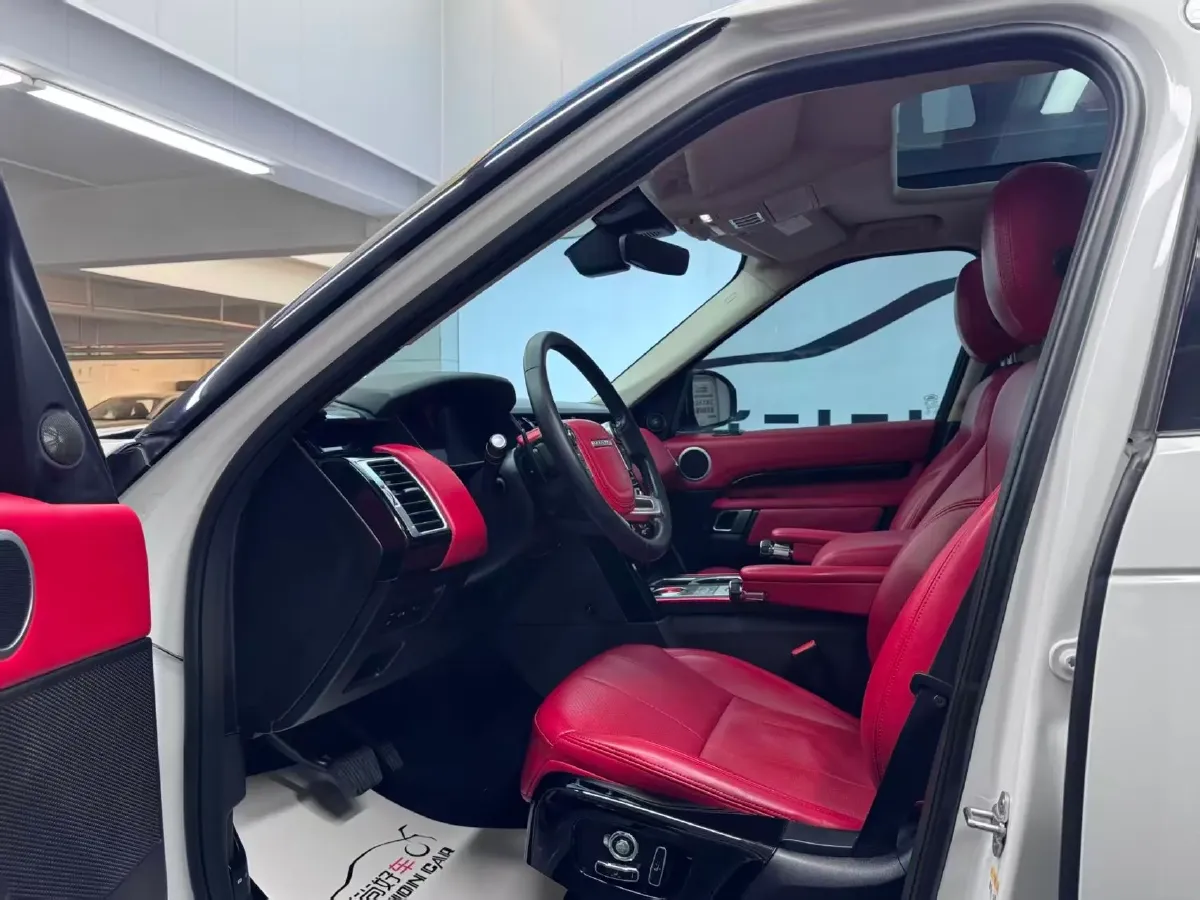 2018 Land Rover Discovery 3.0T 340HP V6 8AT,autocango,china used car exporter,china ev exporter,chinese used car exporter,chinese used ev exporter