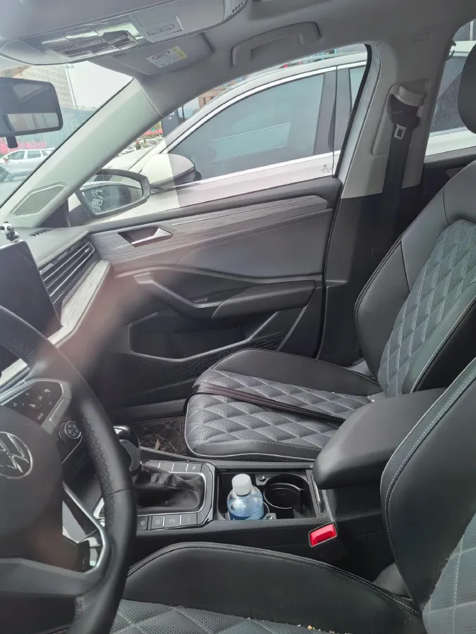 2023 Volkswagen Sagitar 1.5T 160HP L4 7DCT,autocango,china used car exporter,china ev exporter,chinese used car exporter,chinese used ev exporter