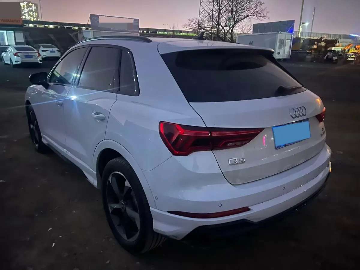 2022 Audi Q3 1.4T 150HP L4 7DCT,autocango,china used car exporter,china ev exporter,chinese used car exporter,chinese used ev exporter