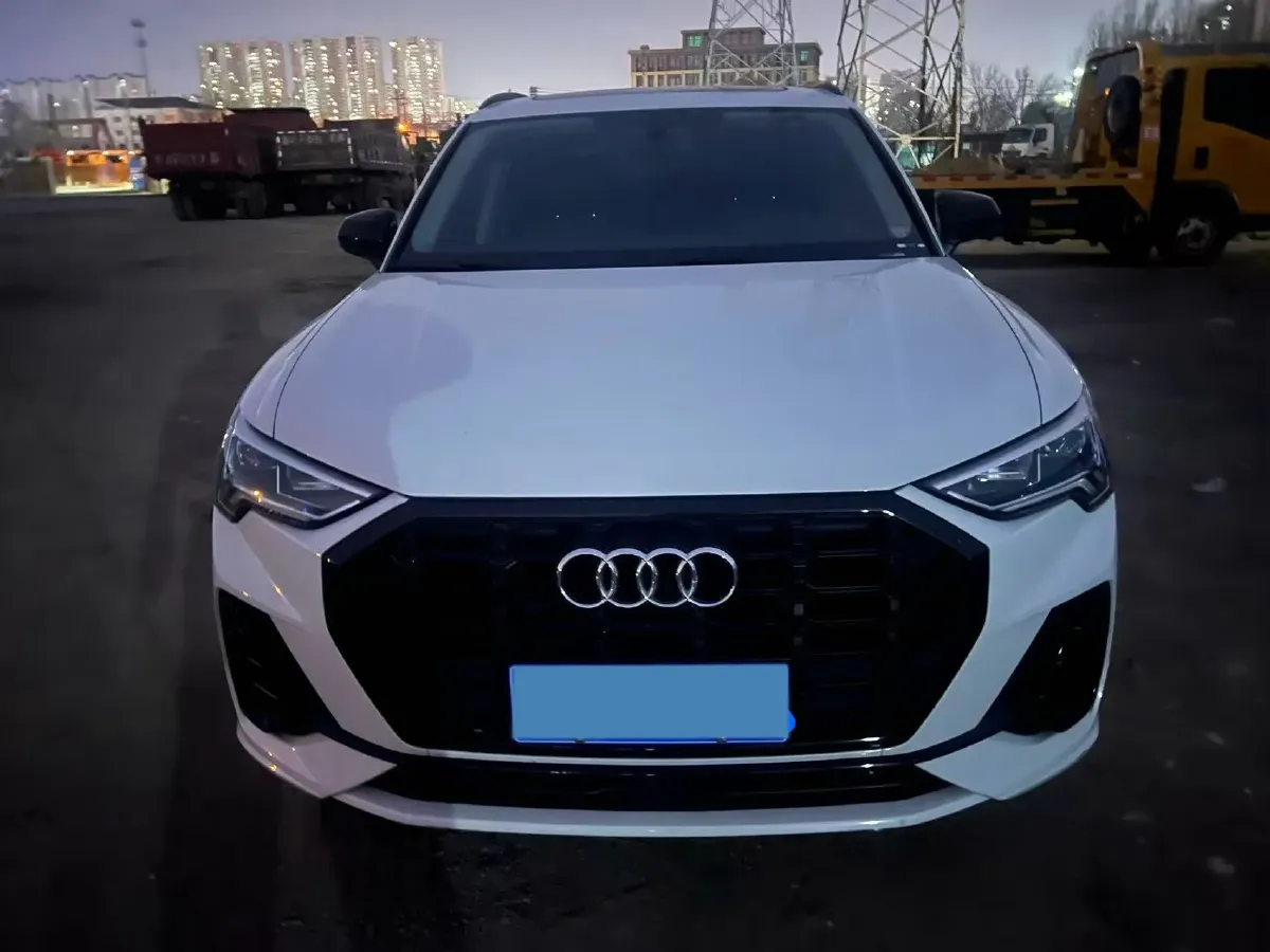 2022 Audi Q3 1.4T 150HP L4 7DCT,autocango,china used car exporter,china ev exporter,chinese used car exporter,chinese used ev exporter