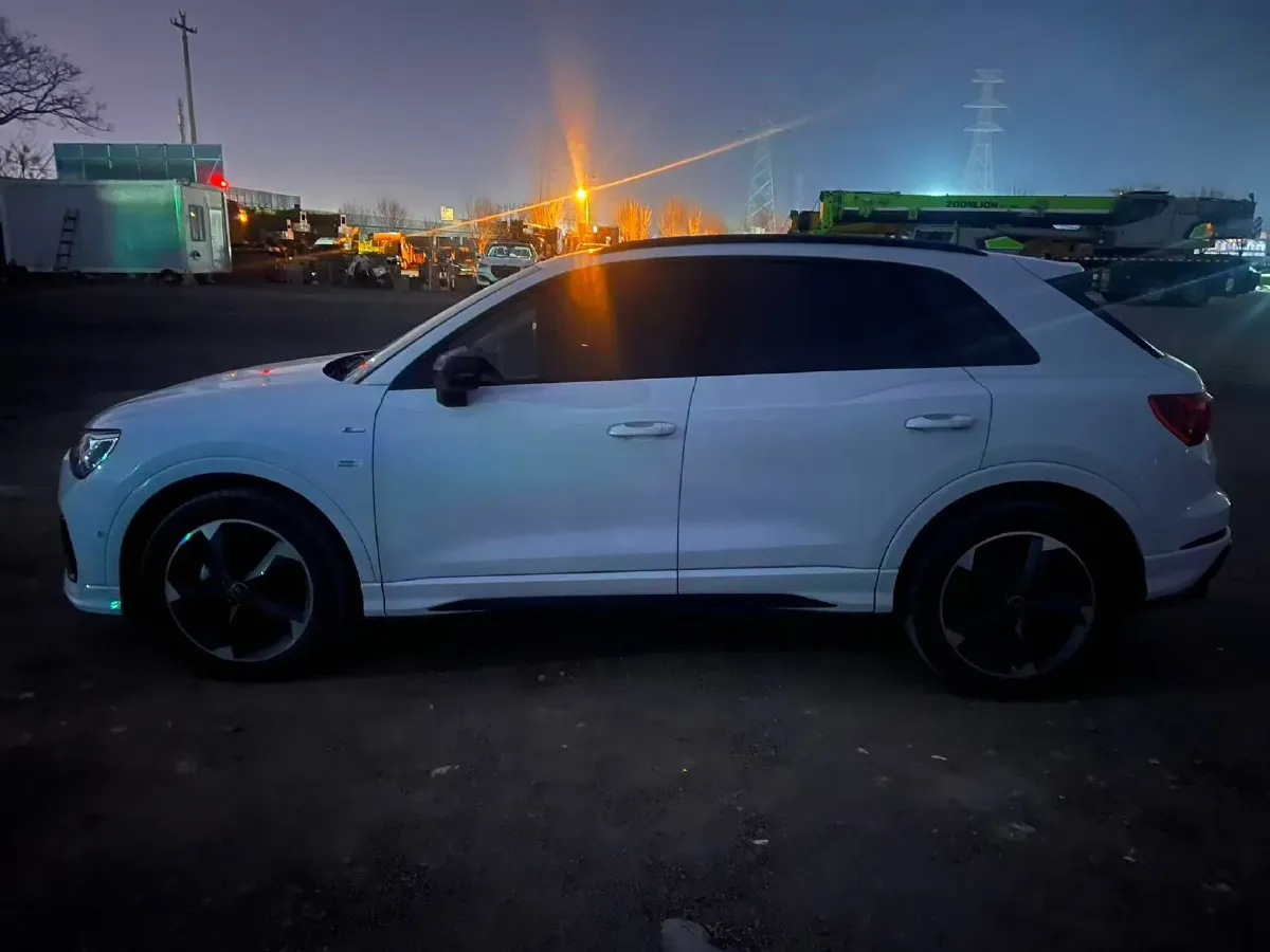 2022 Audi Q3 1.4T 150HP L4 7DCT,autocango,china used car exporter,china ev exporter,chinese used car exporter,chinese used ev exporter