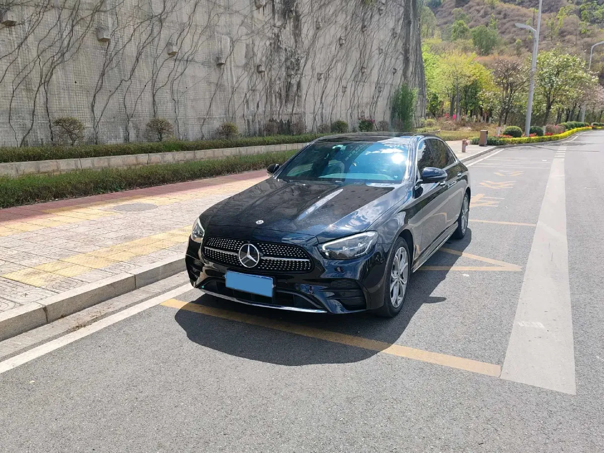 2021 Mercedes-Benz E Class 2.0T 258HP L4 9AT,autocango,china used car exporter,china ev exporter,chinese used car exporter,chinese used ev exporter
