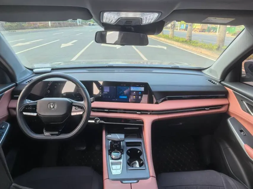 2024 ChangAn CS75 Plus 1.5T 188HP L4 8AT,autocango,china used car exporter,china ev exporter,chinese used car exporter,chinese used ev exporter