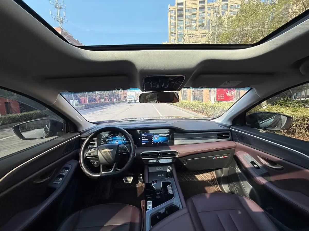 2024 Jetour X90 Plus 1.6T 197HP L4 7DCT,autocango,china used car exporter,china ev exporter,chinese used car exporter,chinese used ev exporter