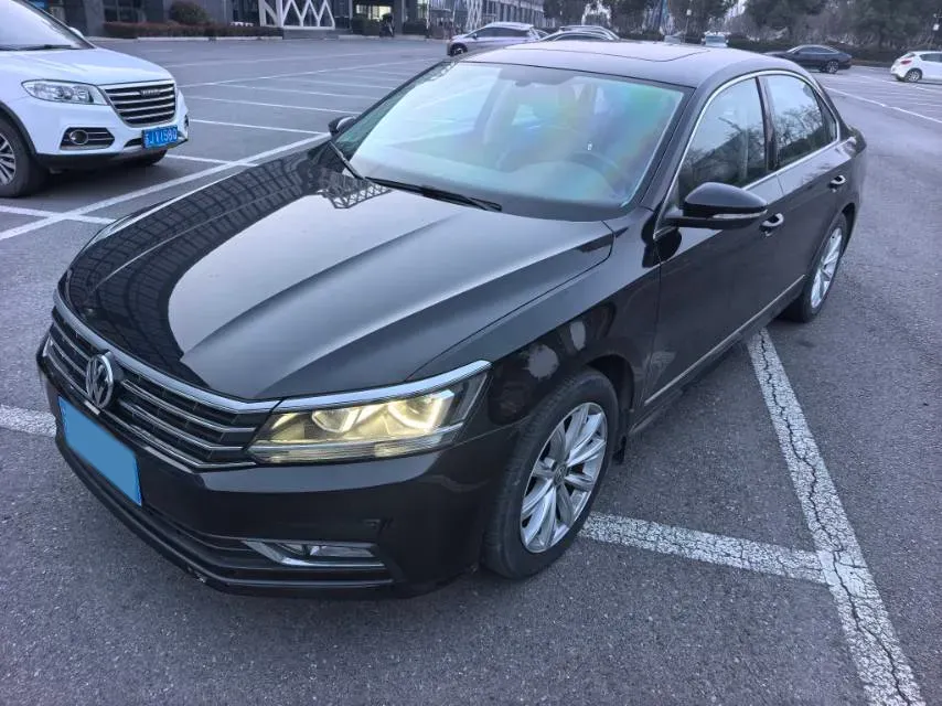 2017 Volkswagen Passat 1.8T 180HP L4 7DCT,autocango,china used car exporter,china ev exporter,chinese used car exporter,chinese used ev exporter