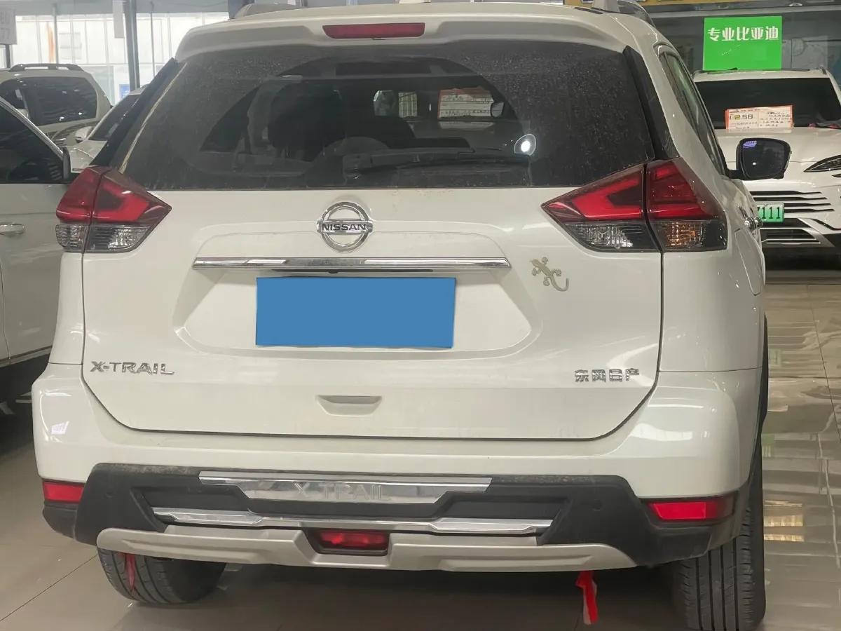 2020 Nissan X-Trail 2.0L 154HP L4 CVT,autocango,china used car exporter,china ev exporter,chinese used car exporter,chinese used ev exporter