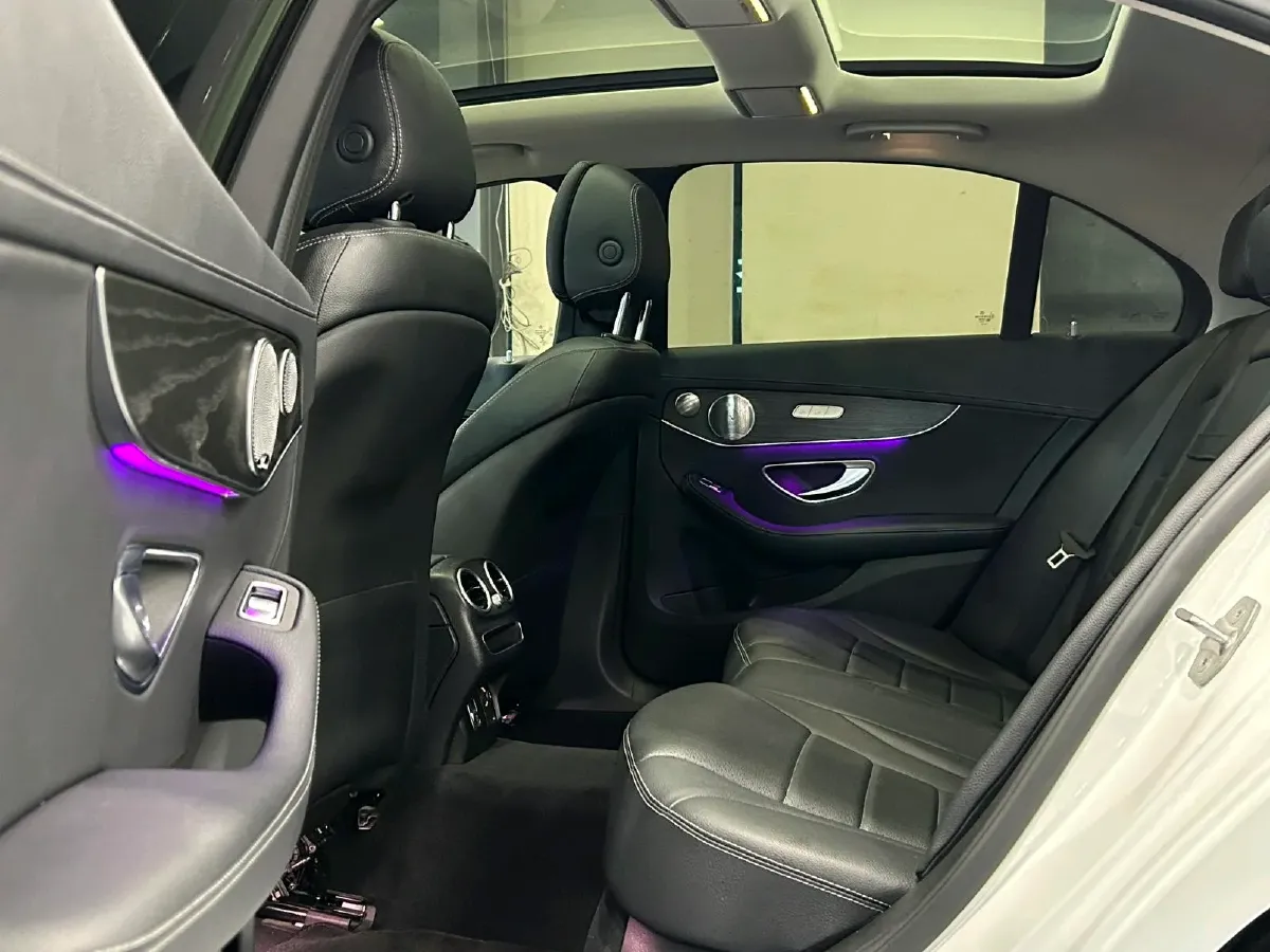 2021 Mercedes-Benz C Class 1.5T 184HP L4 9AT,autocango,china used car exporter,china ev exporter,chinese used car exporter,chinese used ev exporter