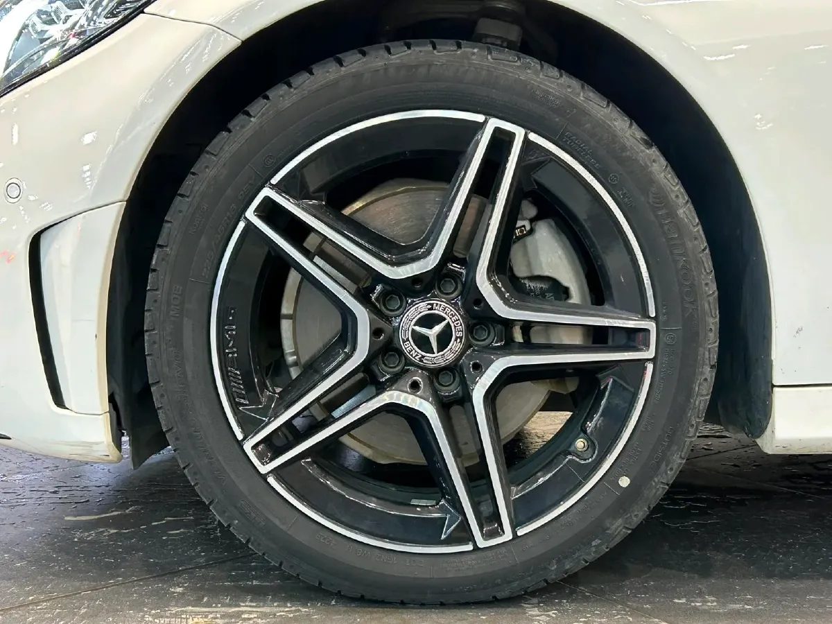 2021 Mercedes-Benz C Class 1.5T 184HP L4 9AT,autocango,china used car exporter,china ev exporter,chinese used car exporter,chinese used ev exporter