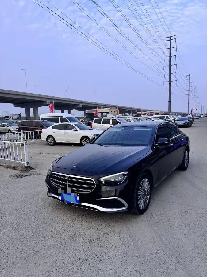 2022 Mercedes-Benz E Class 2.0T 258HP L4 9AT,autocango,china used car exporter,china ev exporter,chinese used car exporter,chinese used ev exporter