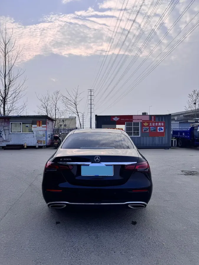2022 Mercedes-Benz E Class 2.0T 258HP L4 9AT,autocango,china used car exporter,china ev exporter,chinese used car exporter,chinese used ev exporter