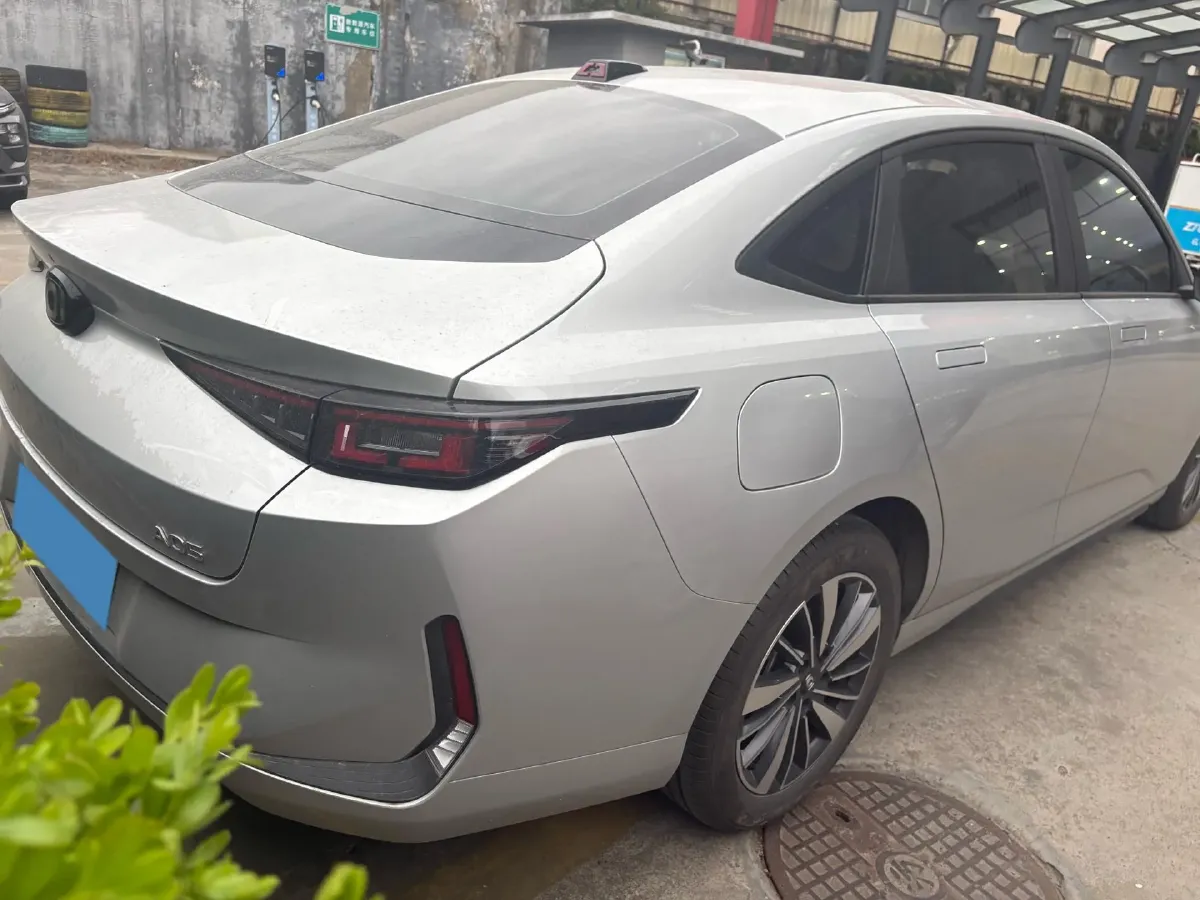 2024 ChangAn QiYuan A05 1.5L 110HP L4 E-CVT PHEV 9.07KWH,autocango,china used car exporter,china ev exporter,chinese used car exporter,chinese used ev exporter