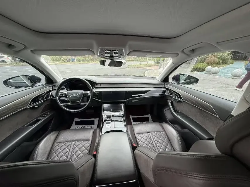 2021 Audi A8 3.0T 286HP V6 8AT,autocango,china used car exporter,china ev exporter,chinese used car exporter,chinese used ev exporter