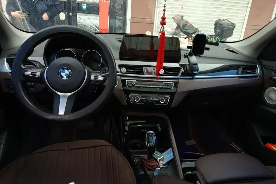 2021 BMW X1 1.5T 140HP L3 7DCT,autocango,china used car exporter,china ev exporter,chinese used car exporter,chinese used ev exporter
