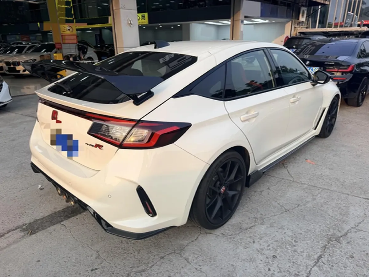 2023 Honda Civic 2.0T 300HP L4 6MT,autocango,china used car exporter,china ev exporter,chinese used car exporter,chinese used ev exporter