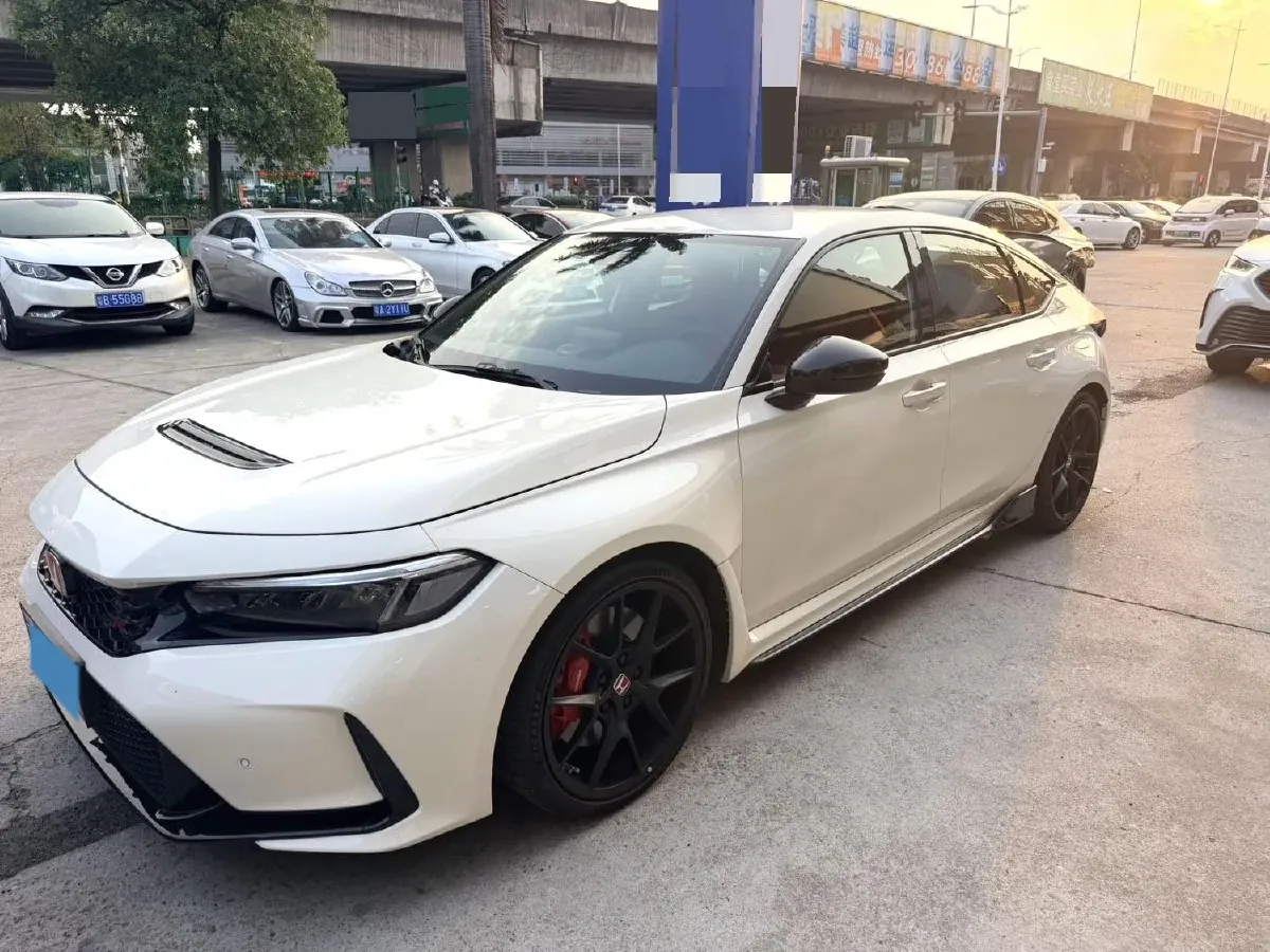 2023 Honda Civic 2.0T 300HP L4 6MT,autocango,china used car exporter,china ev exporter,chinese used car exporter,chinese used ev exporter