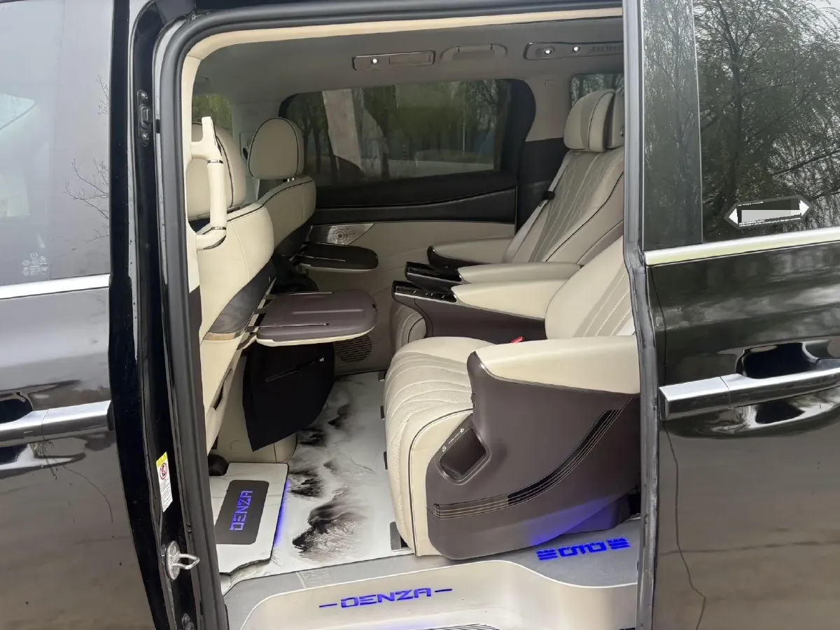 2022 HongQi HS7 3.0T 337HP V6 8AT,autocango,china used car exporter,china ev exporter,chinese used car exporter,chinese used ev exporter