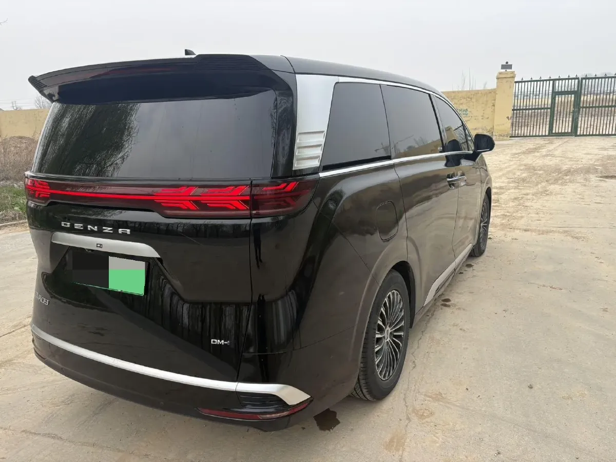 2022 HongQi HS7 3.0T 337HP V6 8AT,autocango,china used car exporter,china ev exporter,chinese used car exporter,chinese used ev exporter