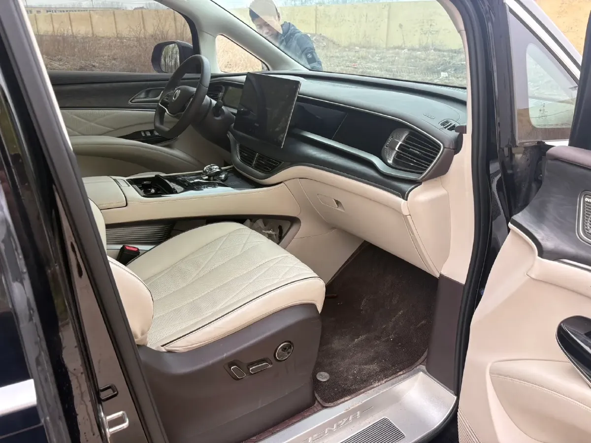 2022 HongQi HS7 3.0T 337HP V6 8AT,autocango,china used car exporter,china ev exporter,chinese used car exporter,chinese used ev exporter