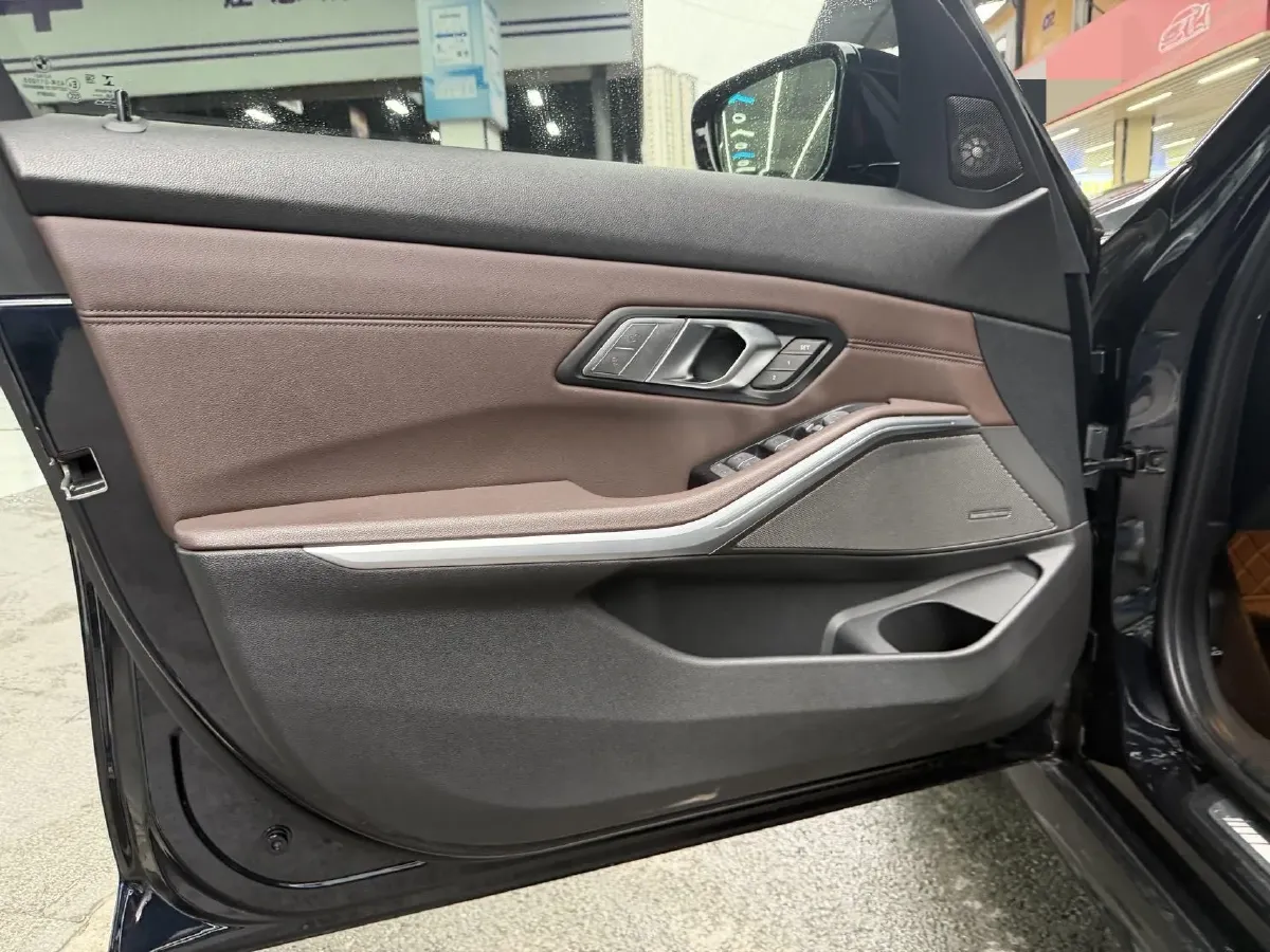 2020 BMW 3 Series 2.0T 184HP L4 8AT,autocango,china used car exporter,china ev exporter,chinese used car exporter,chinese used ev exporter