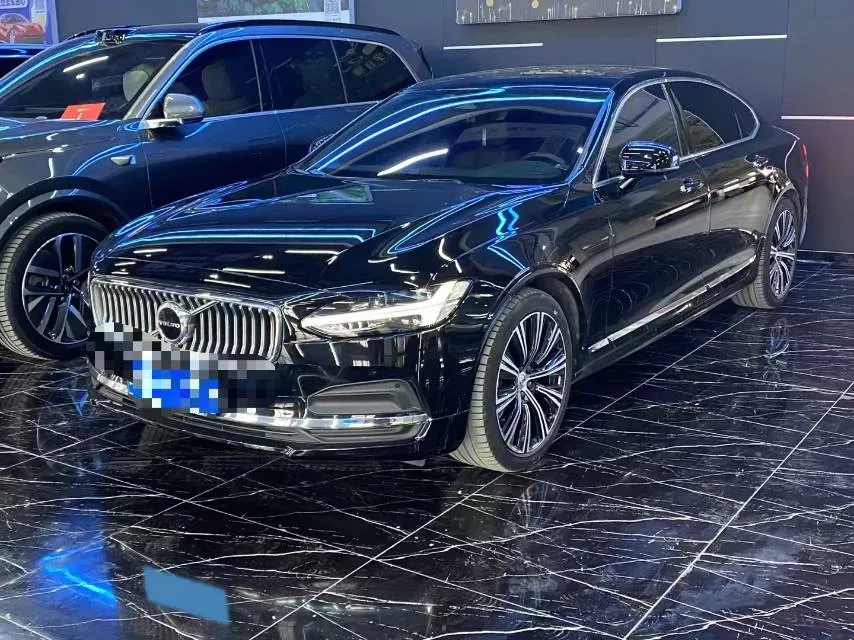 2024 Volvo S90 2.0T 250HP L4 8AT,autocango,china used car exporter,china ev exporter,chinese used car exporter,chinese used ev exporter