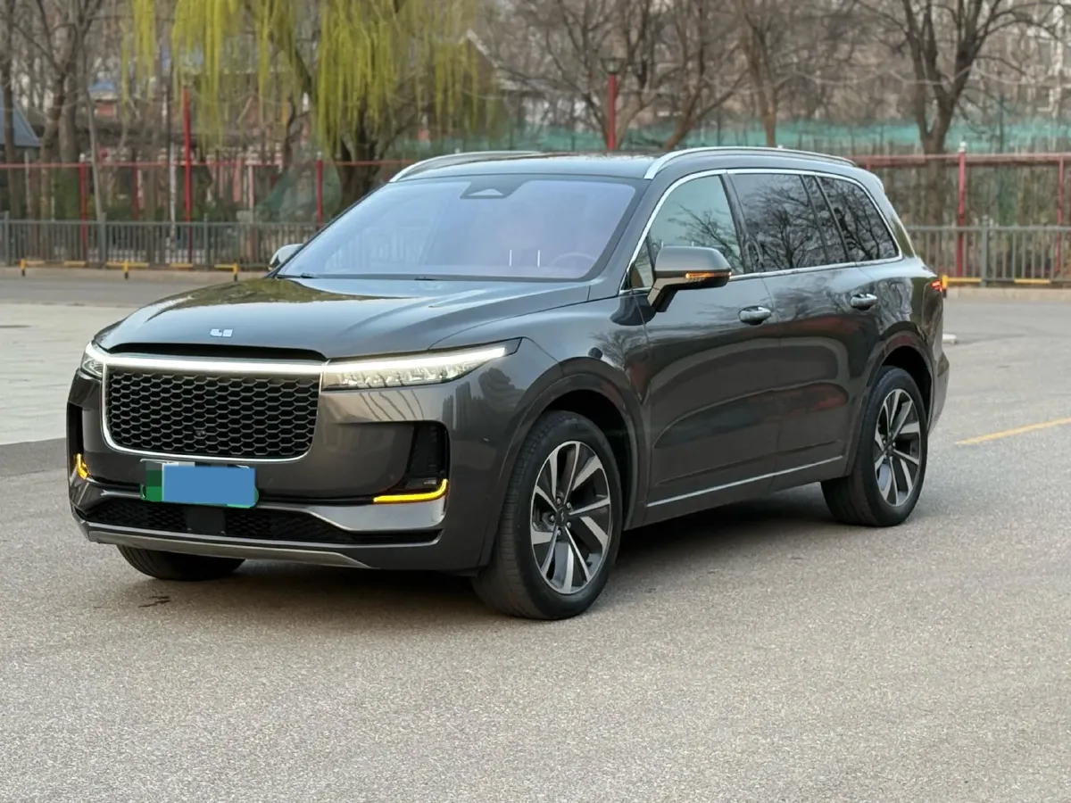 2021 Li ONE Range Extended 131HP REEV 40.5KWH,autocango,china used car exporter,china ev exporter,chinese used car exporter,chinese used ev exporter