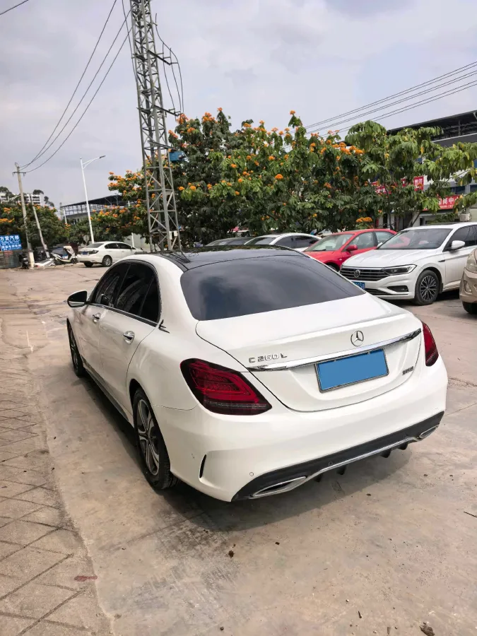 2020 Mercedes-Benz C Class 1.5T 184HP L4 9AT,autocango,china used car exporter,china ev exporter,chinese used car exporter,chinese used ev exporter