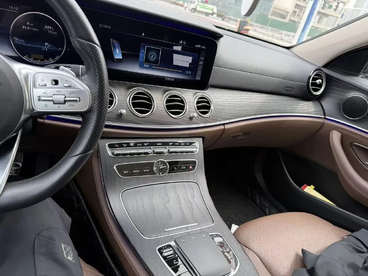 2020 Mercedes-Benz E Class 2.0T 258HP L4 9AT,autocango,china used car exporter,china ev exporter,chinese used car exporter,chinese used ev exporter