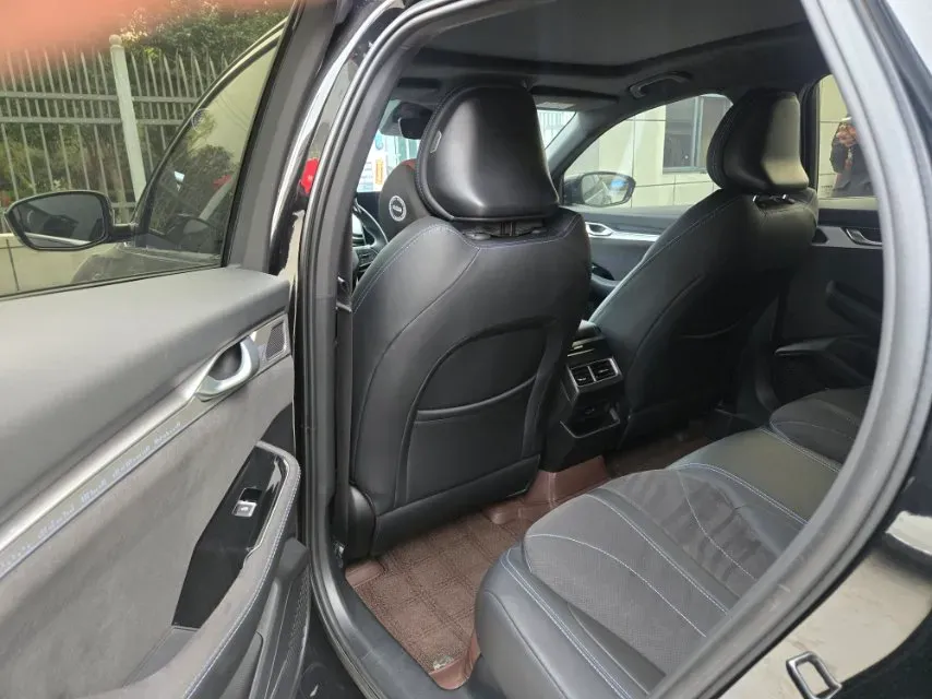 2025 Geely Preface 2.0T 238HP L4 8AT,autocango,china used car exporter,china ev exporter,chinese used car exporter,chinese used ev exporter