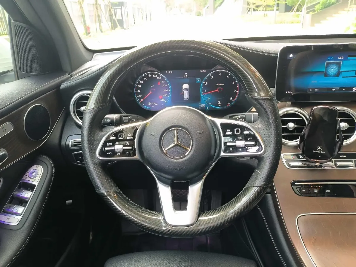 2020 Mercedes-Benz GLC Class 2.0T 197HP L4 9AT,autocango,china used car exporter,china ev exporter,chinese used car exporter,chinese used ev exporter
