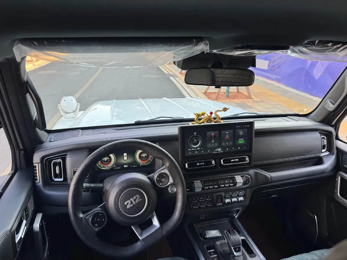 2024 212 212 T01 2.0T 252HP L4 8AT,autocango,china used car exporter,china ev exporter,chinese used car exporter,chinese used ev exporter