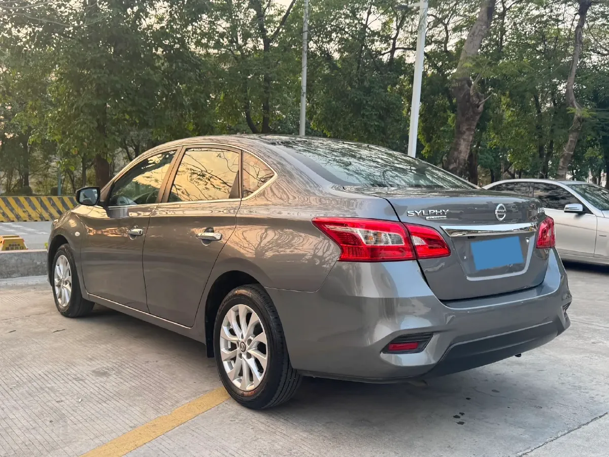 2022 Nissan Sylphy 1.6L 122HP L4 CVT,autocango,china used car exporter,china ev exporter,chinese used car exporter,chinese used ev exporter