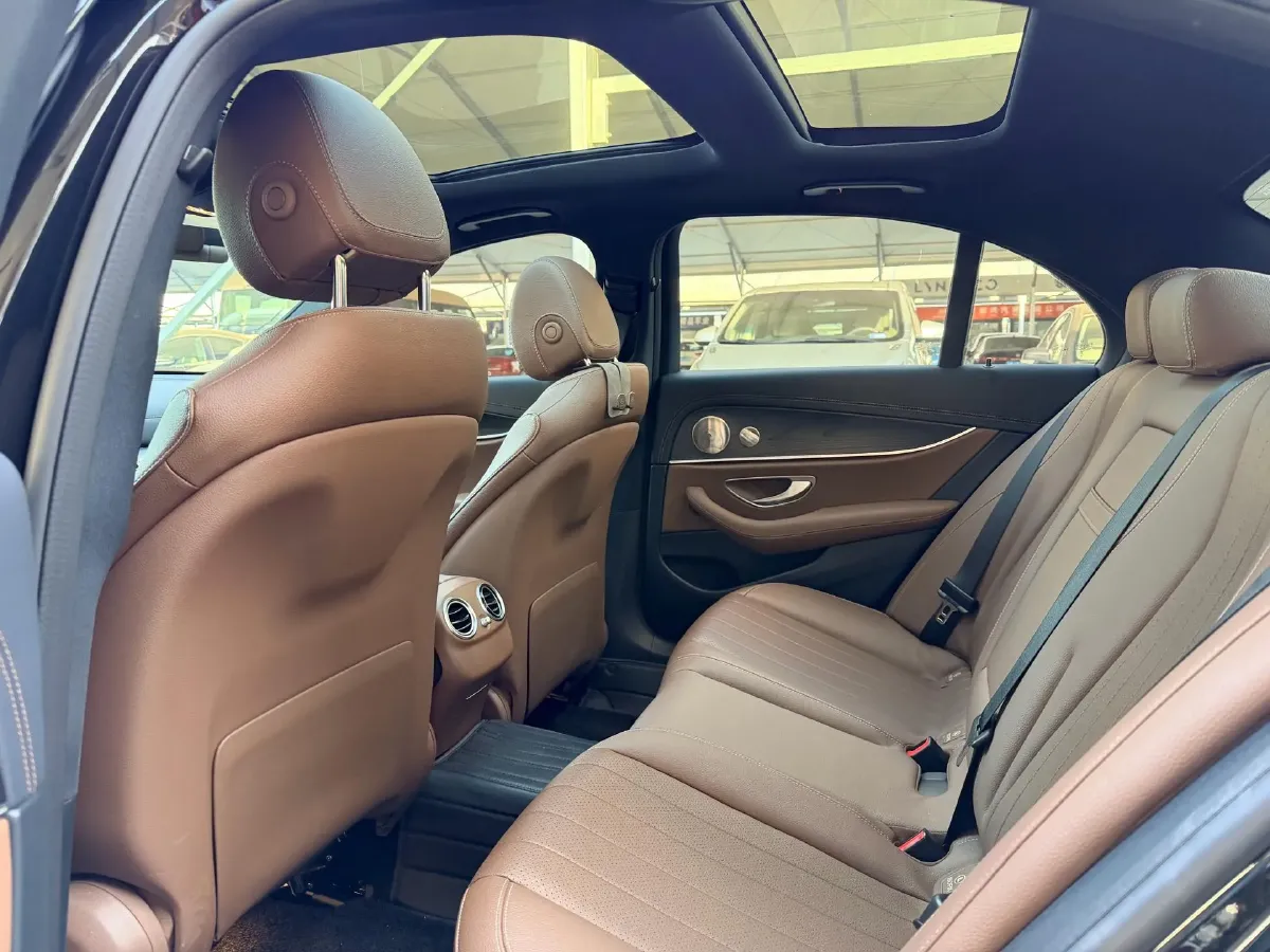 2022 Mercedes-Benz E Class 2.0T 258HP L4 9AT,autocango,china used car exporter,china ev exporter,chinese used car exporter,chinese used ev exporter