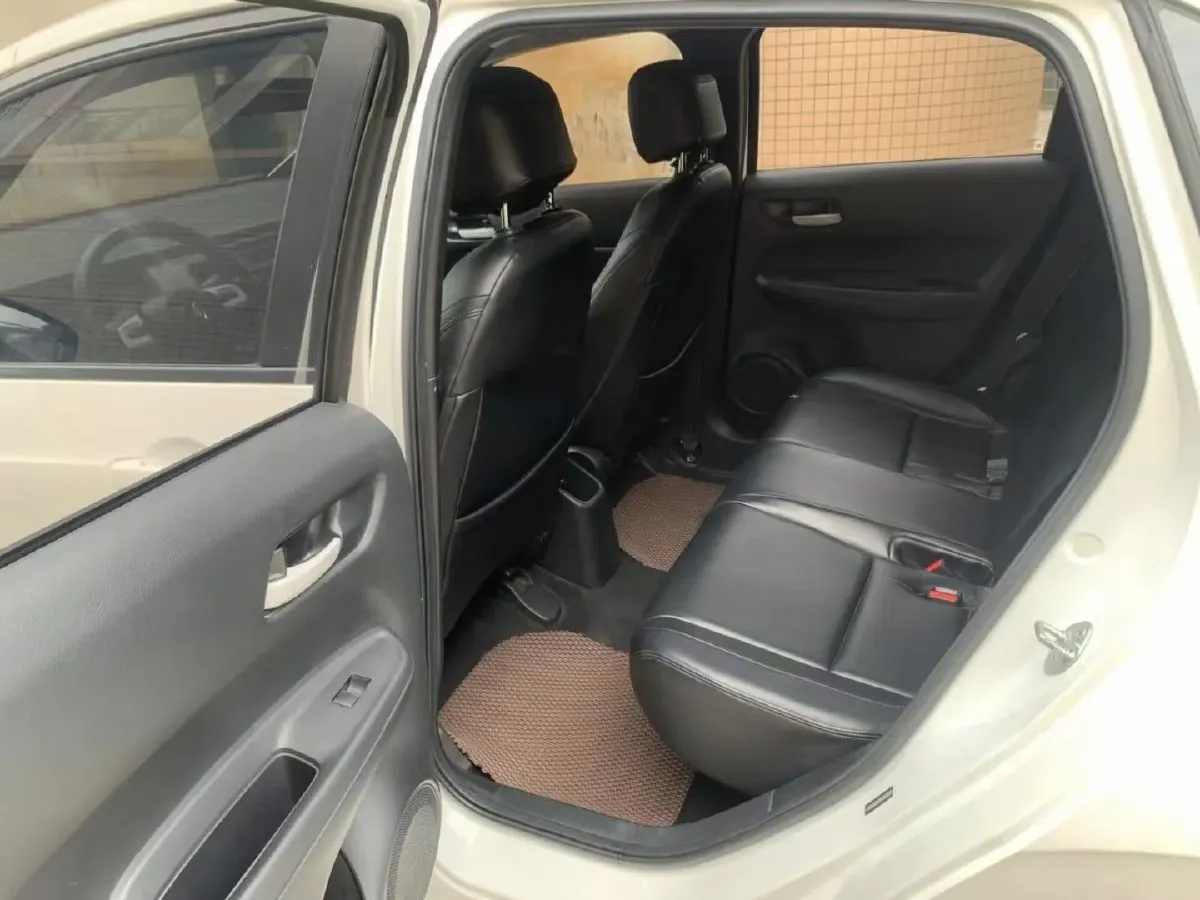 2021 Honda Fit 1.5L 131HP L4 CVT,autocango,china used car exporter,china ev exporter,chinese used car exporter,chinese used ev exporter