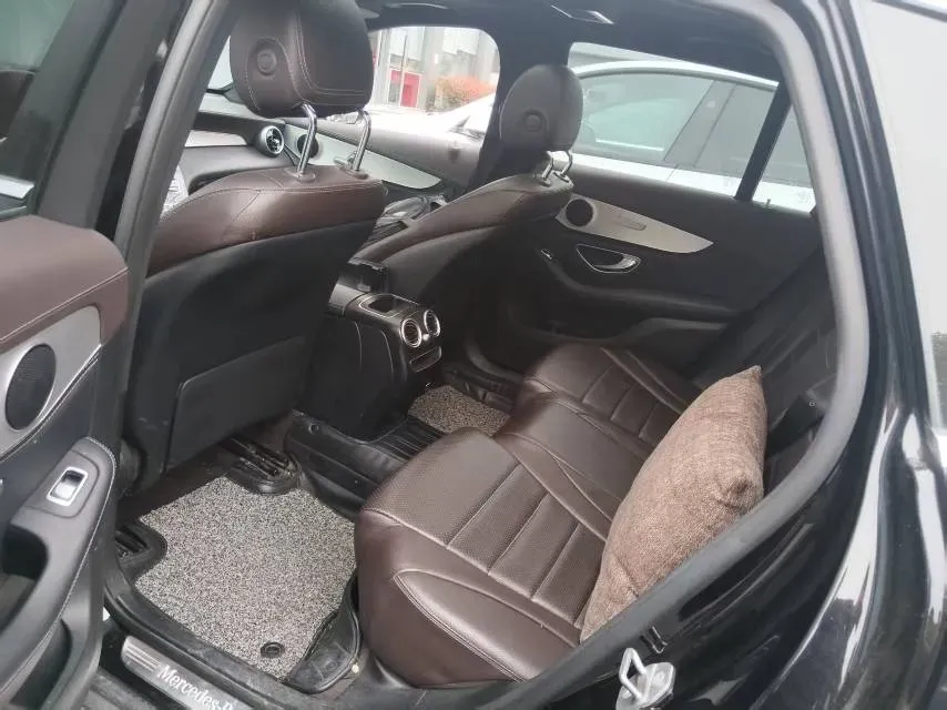 2020 Mercedes-Benz GLC Class 2.0T 197HP L4 9AT,autocango,china used car exporter,china ev exporter,chinese used car exporter,chinese used ev exporter