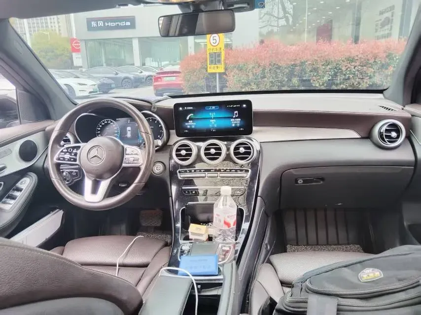 2020 Mercedes-Benz GLC Class 2.0T 197HP L4 9AT,autocango,china used car exporter,china ev exporter,chinese used car exporter,chinese used ev exporter