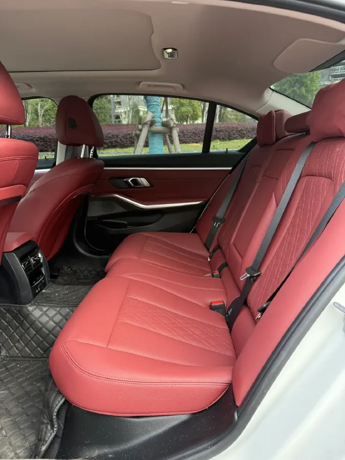 2025 BMW i3 BEV 70KWH,autocango,china used car exporter,china ev exporter,chinese used car exporter,chinese used ev exporter