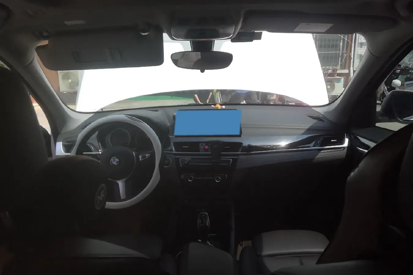 2020 BMW X1 2.0T 192HP L4 8AT,autocango,china used car exporter,china ev exporter,chinese used car exporter,chinese used ev exporter