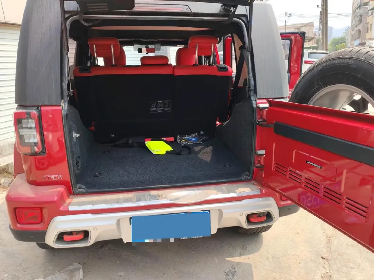2018 Beijing BJ40 2.0T 150HP L4 6MT,autocango,china used car exporter,china ev exporter,chinese used car exporter,chinese used ev exporter
