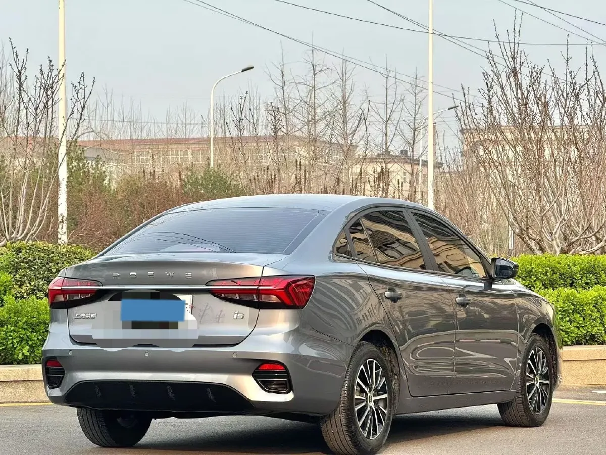 2021 Roewe i5 1.5L 120HP L4 CVT,autocango,china used car exporter,china ev exporter,chinese used car exporter,chinese used ev exporter