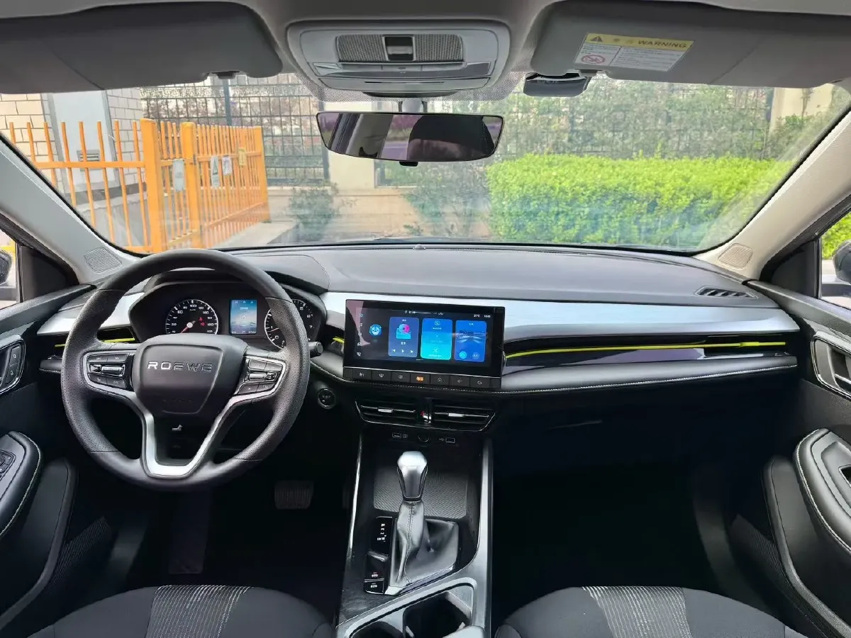 2021 Roewe i5 1.5L 120HP L4 CVT,autocango,china used car exporter,china ev exporter,chinese used car exporter,chinese used ev exporter