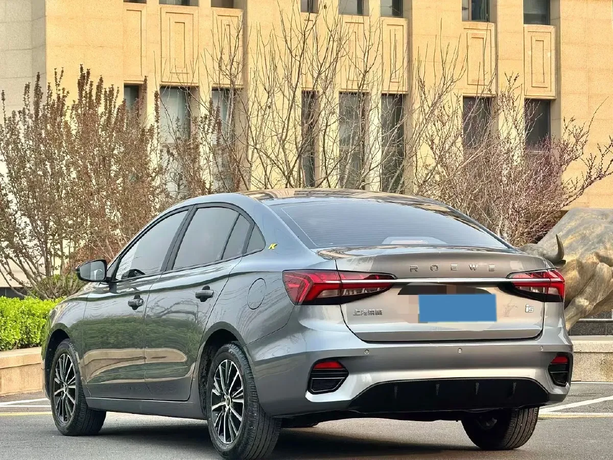 2021 Roewe i5 1.5L 120HP L4 CVT,autocango,china used car exporter,china ev exporter,chinese used car exporter,chinese used ev exporter