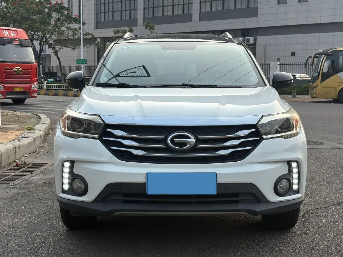 2017 GAC Trumpchi GS4 1.3T 137HP L4 7DCT,autocango,china used car exporter,china ev exporter,chinese used car exporter,chinese used ev exporter