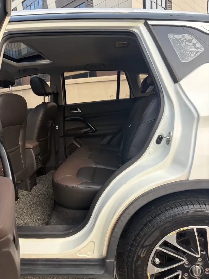 2017 GAC Trumpchi GS4 1.3T 137HP L4 7DCT,autocango,china used car exporter,china ev exporter,chinese used car exporter,chinese used ev exporter