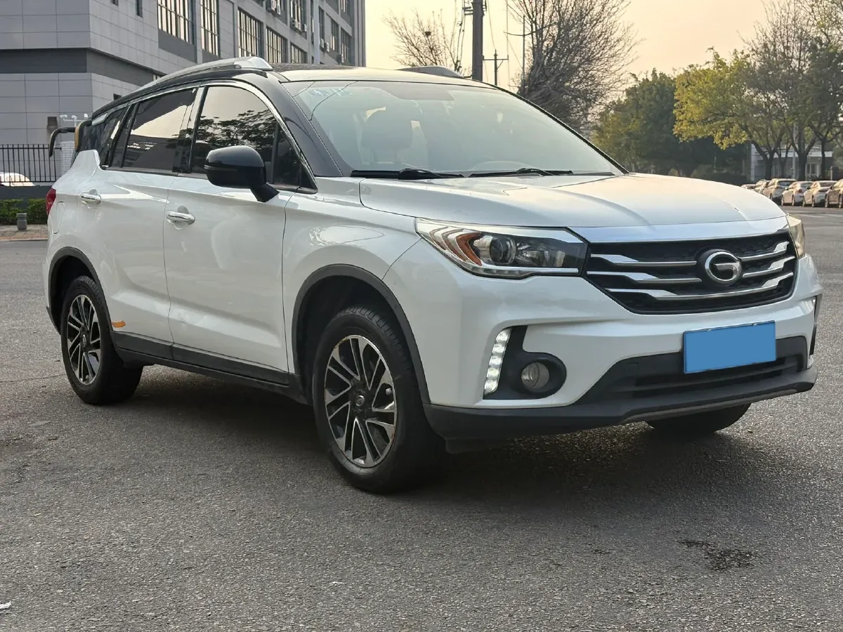 2017 GAC Trumpchi GS4 1.3T 137HP L4 7DCT,autocango,china used car exporter,china ev exporter,chinese used car exporter,chinese used ev exporter