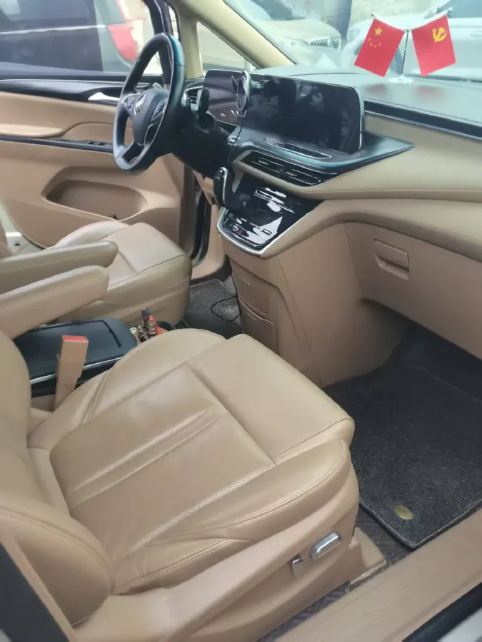 2020 Buick GL8 2.0T 237HP L4 9AT,autocango,china used car exporter,china ev exporter,chinese used car exporter,chinese used ev exporter