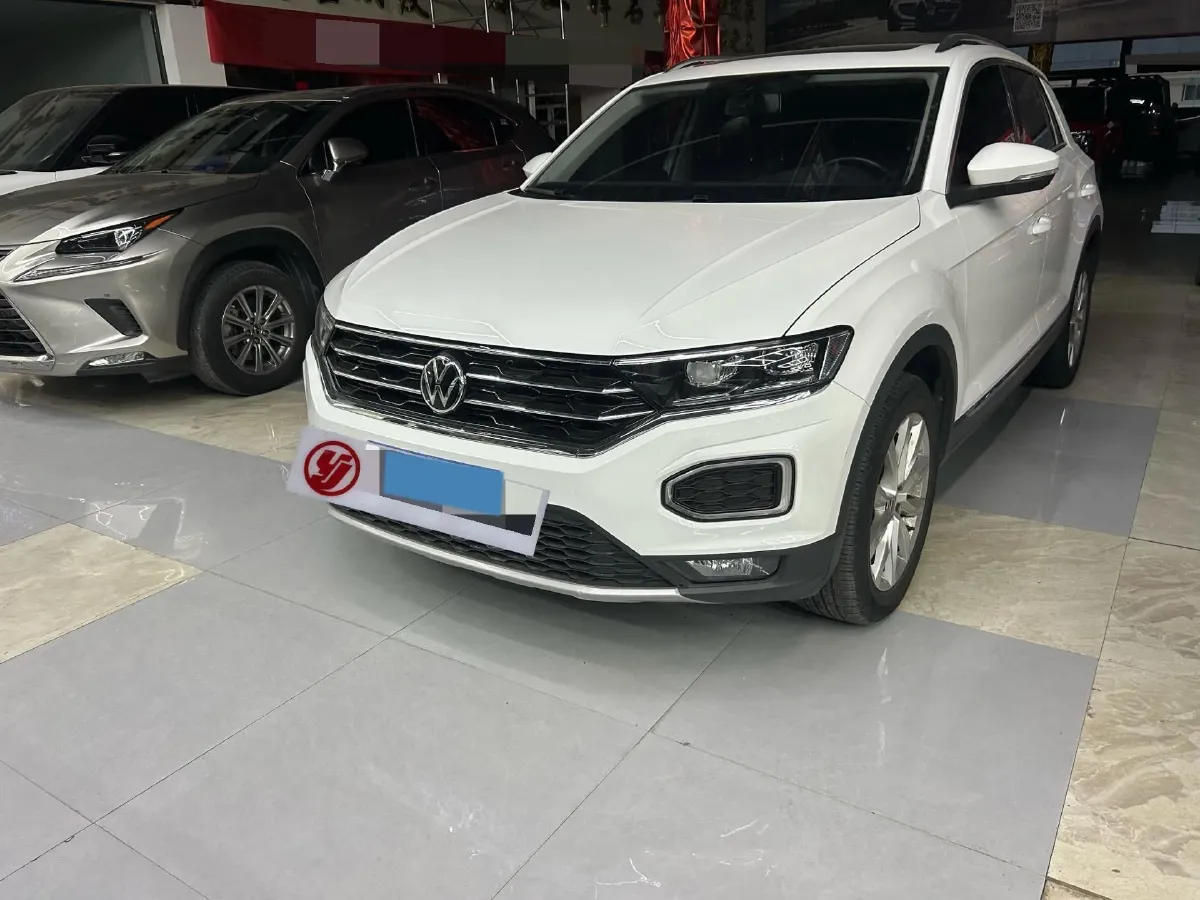 2022 Volkswagen T-Roc 1.4T 150HP L4 7DCT,autocango,china used car exporter,china ev exporter,chinese used car exporter,chinese used ev exporter