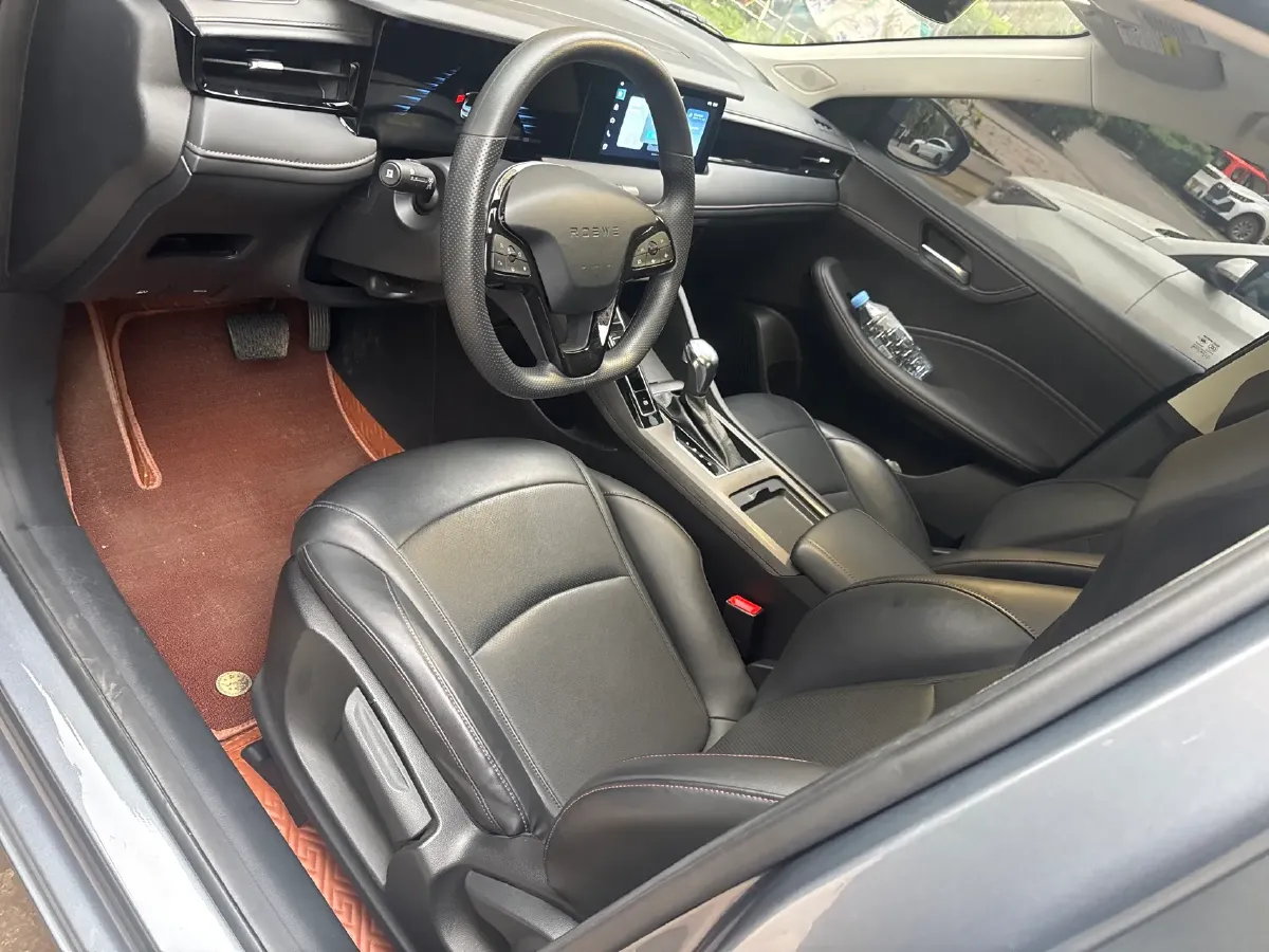 2023 Roewe i5 1.5L 129HP L4 CVT,autocango,china used car exporter,china ev exporter,chinese used car exporter,chinese used ev exporter