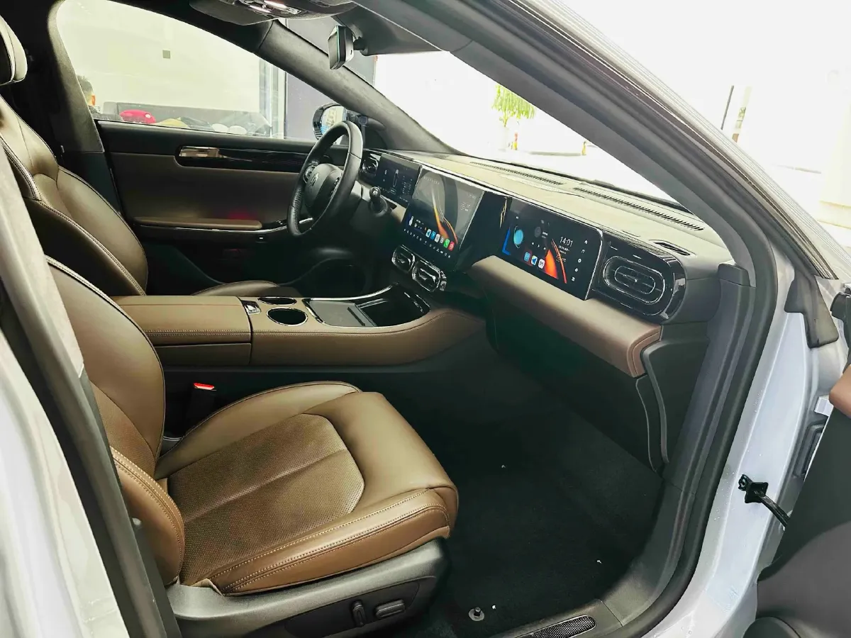 2023 Leapmotor C01 1.5L 95HP L4 REEV 43.7KWH,autocango,china used car exporter,china ev exporter,chinese used car exporter,chinese used ev exporter