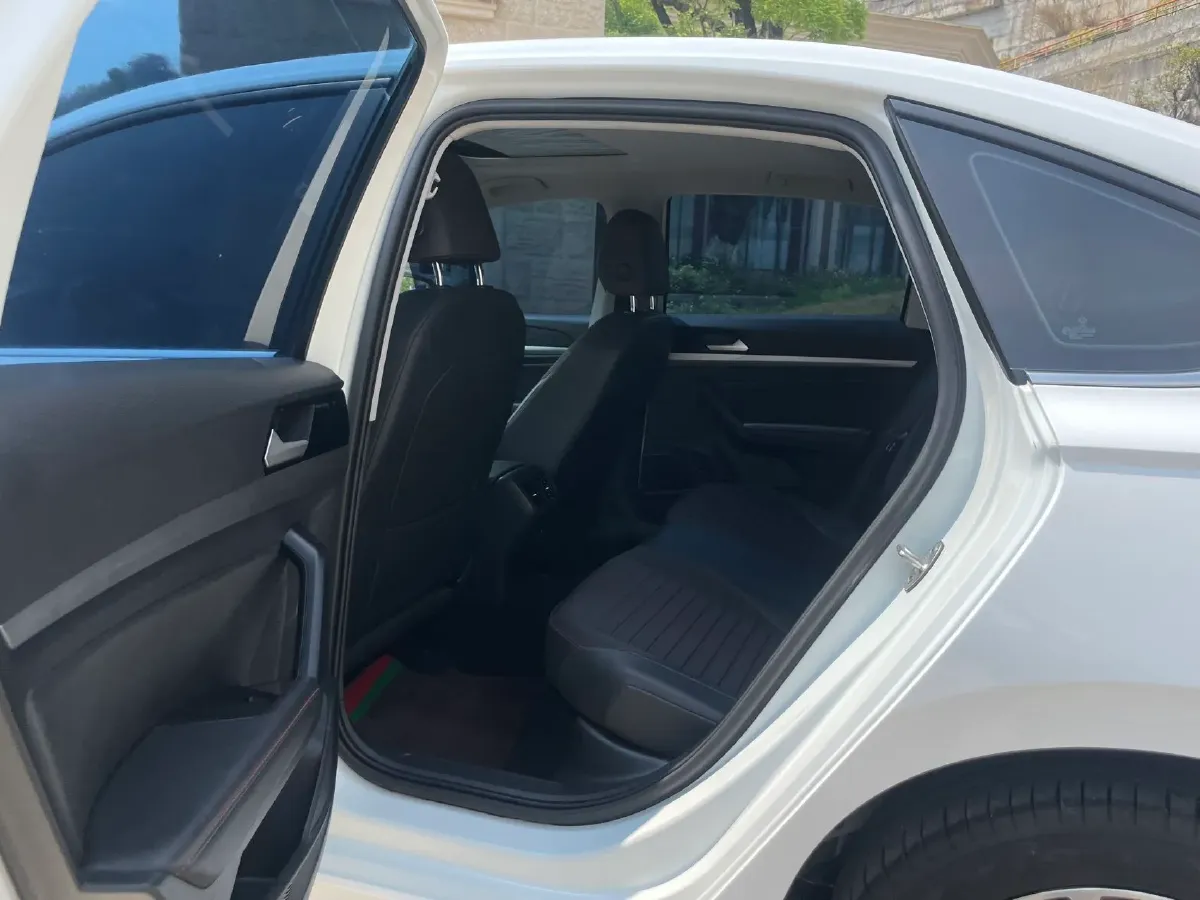 2023 Volkswagen Lavida 1.4T 150HP L4 7DCT,autocango,china used car exporter,china ev exporter,chinese used car exporter,chinese used ev exporter